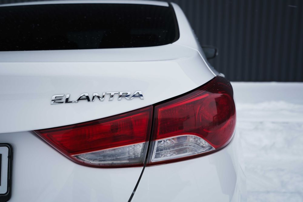 Hyundai Elantra 2013 1.8 газ/бензин АКПП 175 тис. км.
