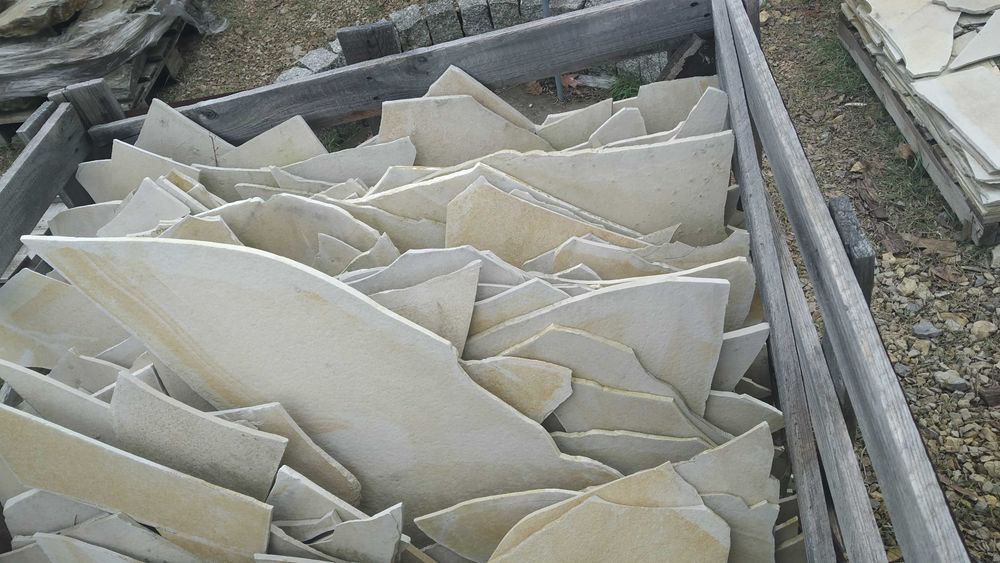 Wapień alpejski, jasny łupek elewacja