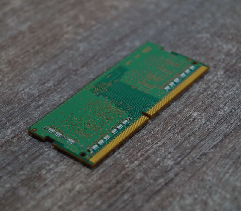 Пам'ять для ноутбуків Samsung 8Gb DDR4 3200 MHz TVOYO