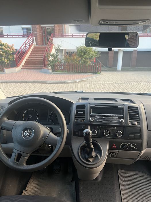 Sprzedam volkswagena transportera t5