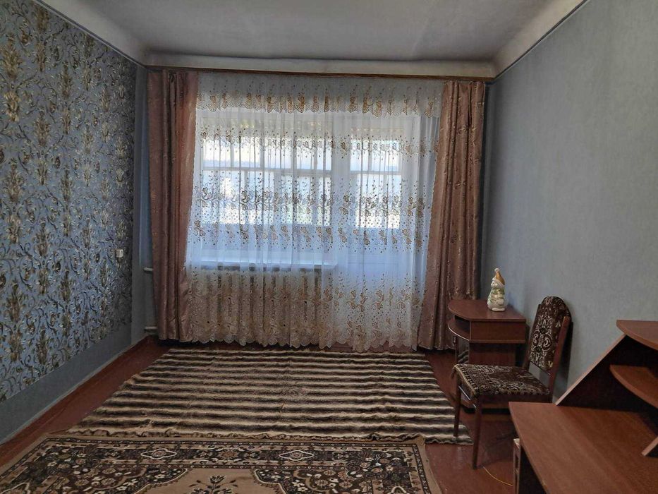 Продам однокімнатну квартиру в Богодухові