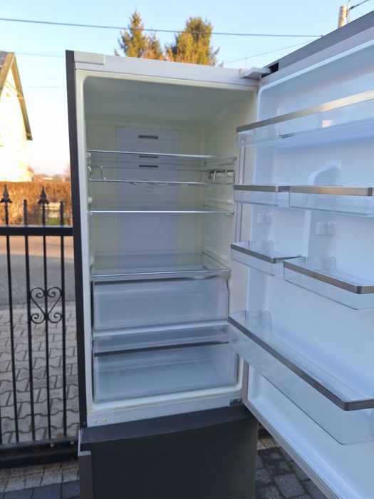 Lodówka Samsung 192 cm No Frost A++ srebrna