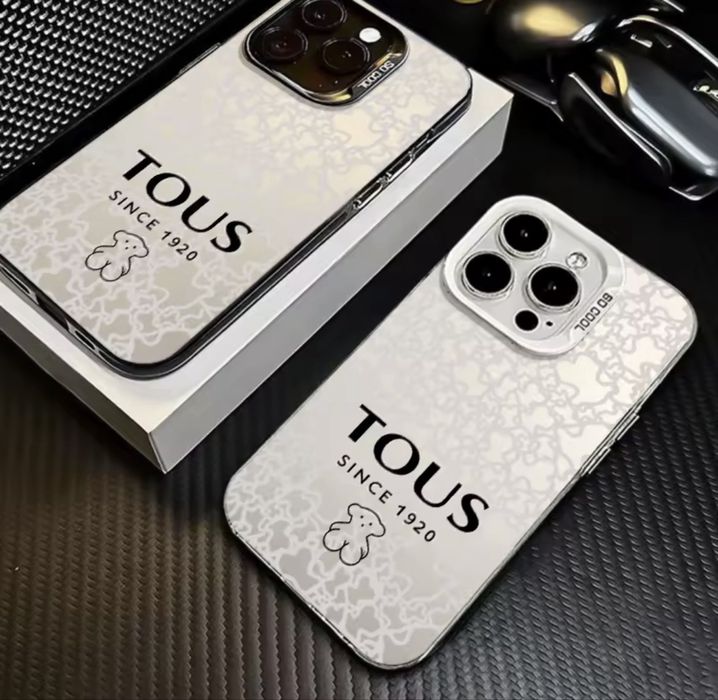 Capa Acrílica Luxuosa T-TOUS com Linhas Entrelaçadas Brancas e Efeito Fosco para iPhone 17, 16, 15, 14 Plus, 13, 12 Mini, 11 Pro Max