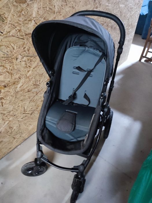 Carrinho e baby cock