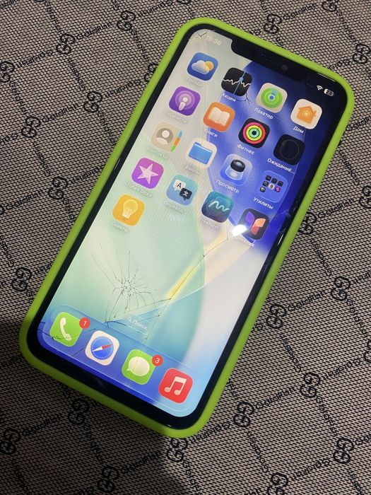 Смартфон Apple iPhone 11 Pro Max 64GB