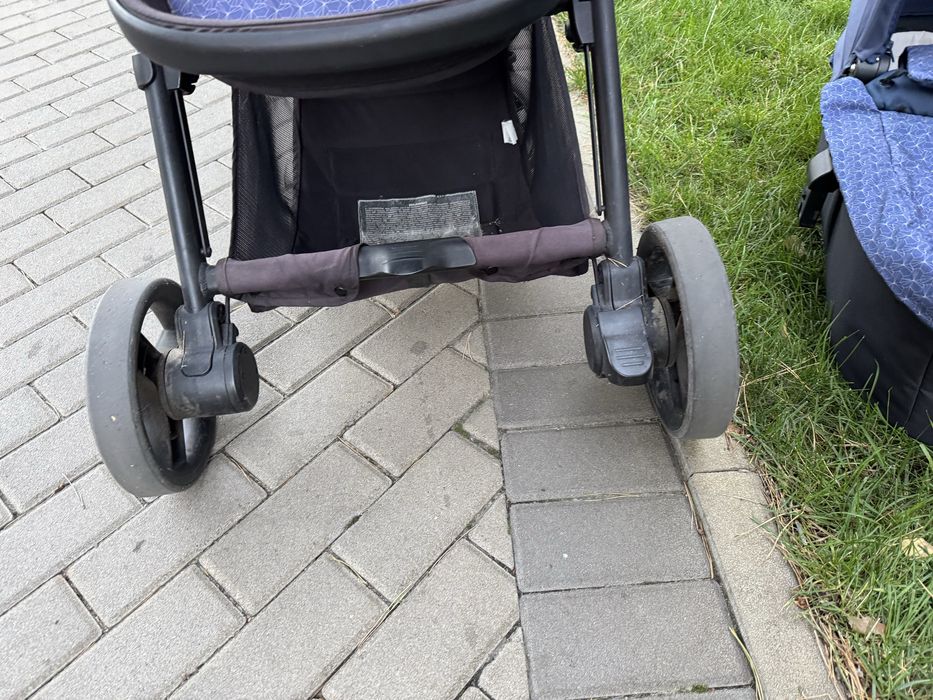 Коляска chicco best friend 2в1