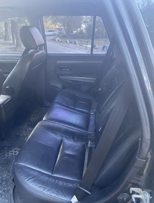 Машина внедорожник