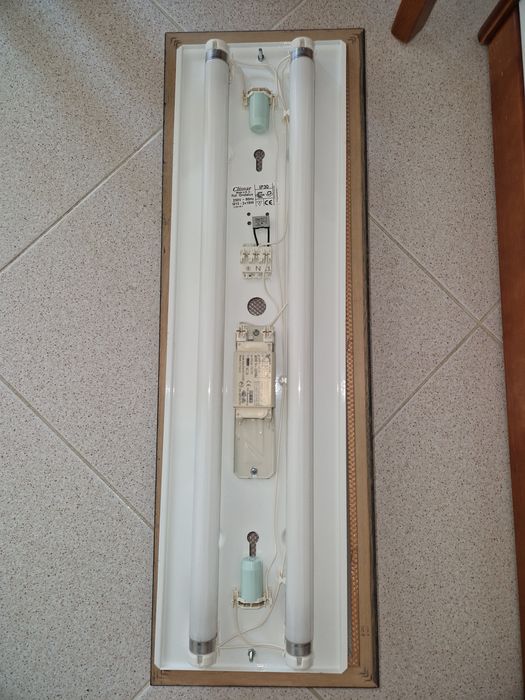 Candeeiro de teto friso azul