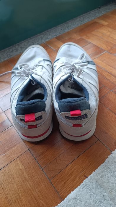 Sapatilhas brancas Lacoste