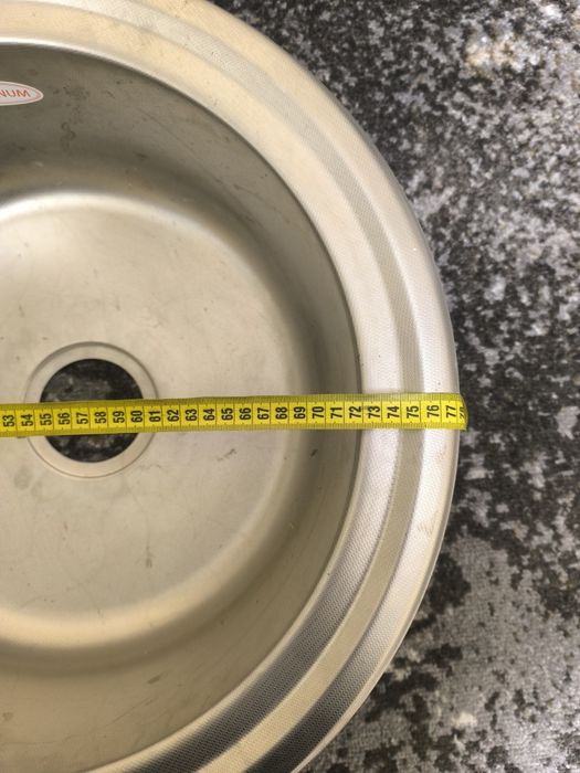 Мийка з нержавійки кухонна