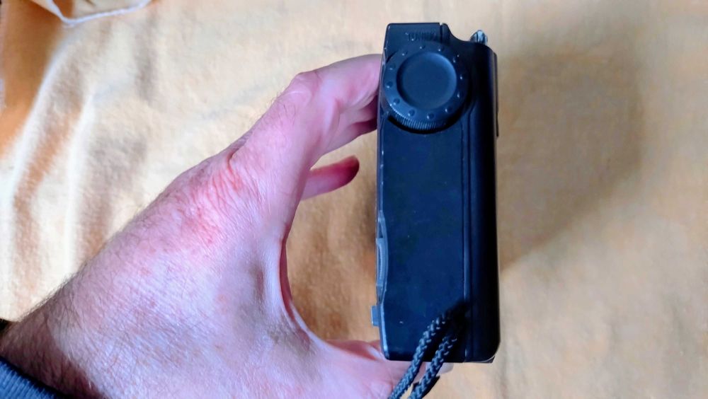 Radio Portatil Panasonic RF-B11 12 Bandas