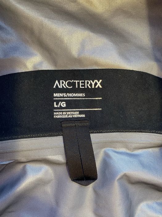 Arcteryx Beta SL  Jacket Men's Blue Gore Tex