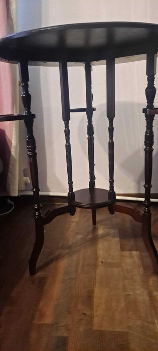 CYGARNIK stolik w stylu angielskim