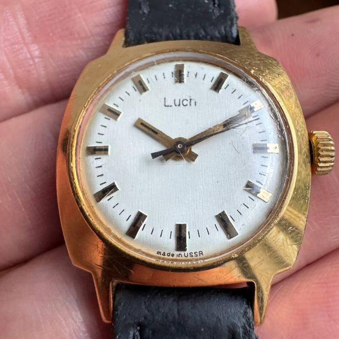 Zegarek Luch 10 Au pozłacany Vintage Nakręcany