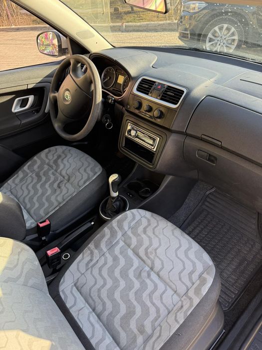 Продам автомобіль шкоду фабію 2008 р