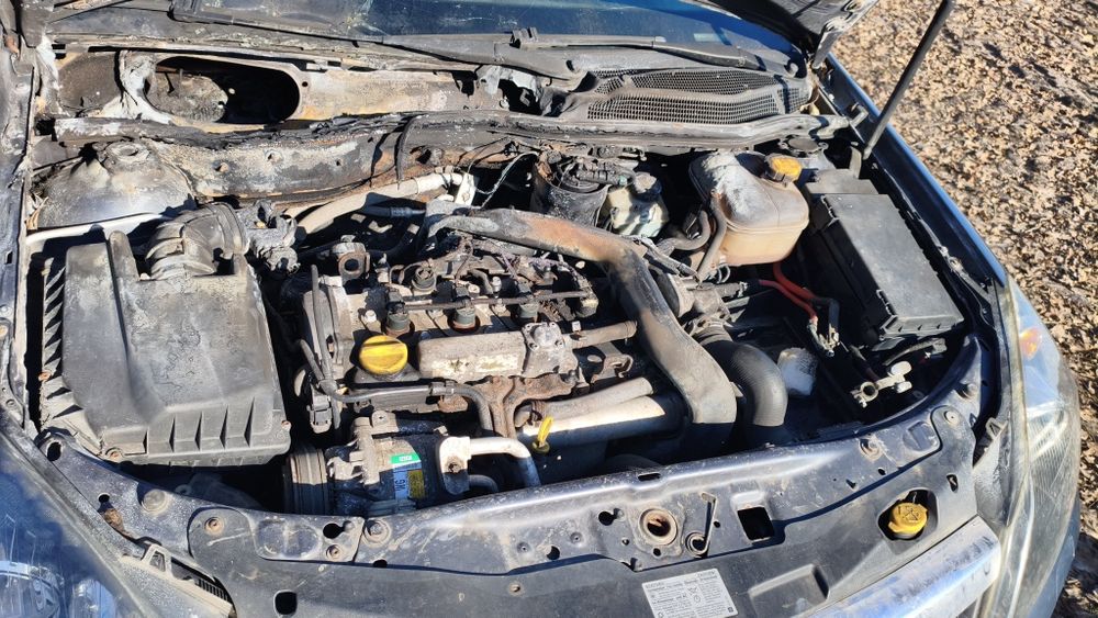 Opel Astra h GTC 1.7 cdti 101 KM 3 drzwiowa Witam sprzedam na czesci