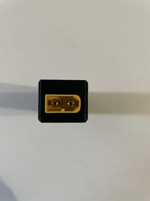 Адаптер живлення SW3518  100w швидка зарядка 6-32В -ХТ60 SW3518