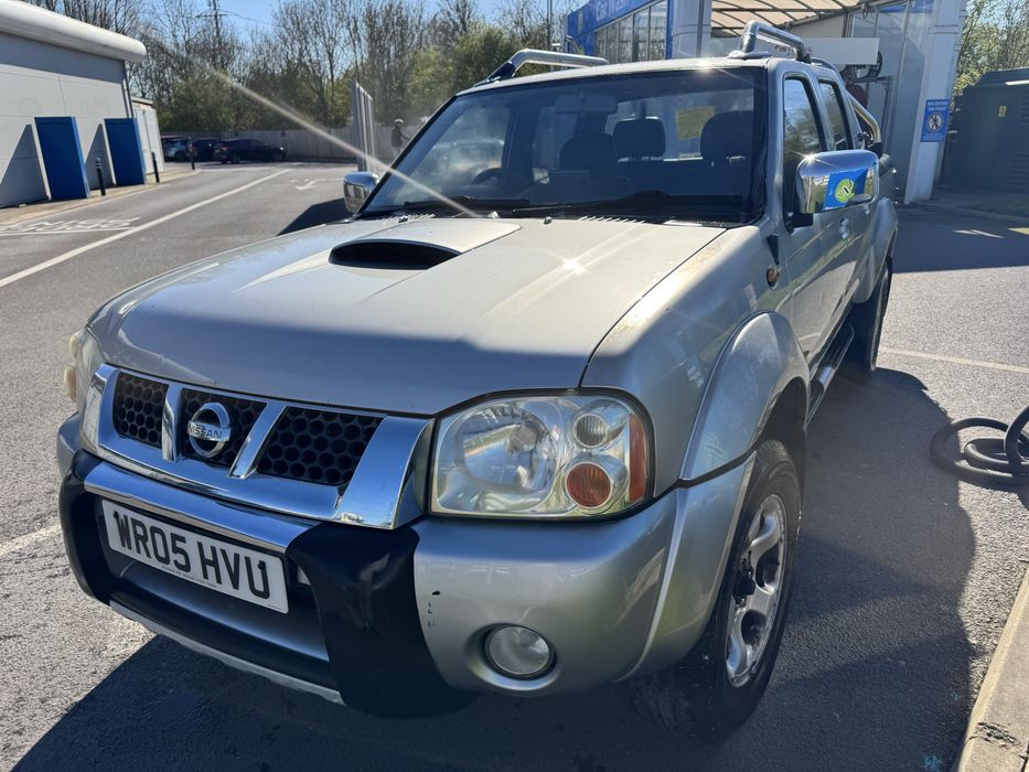 Nissan navara d22