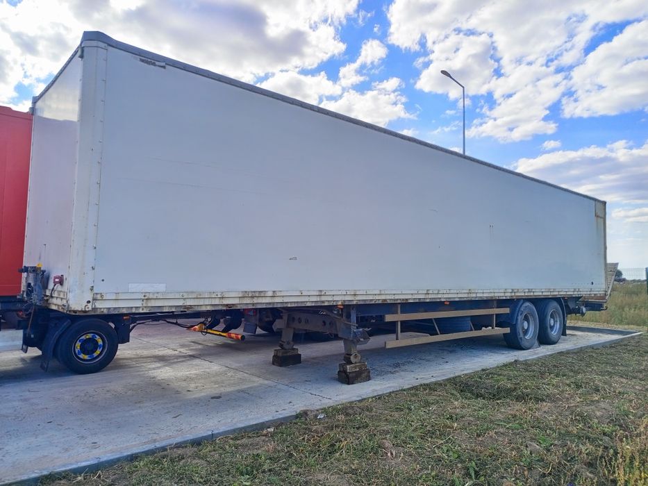 Напівпричіп повністю справний