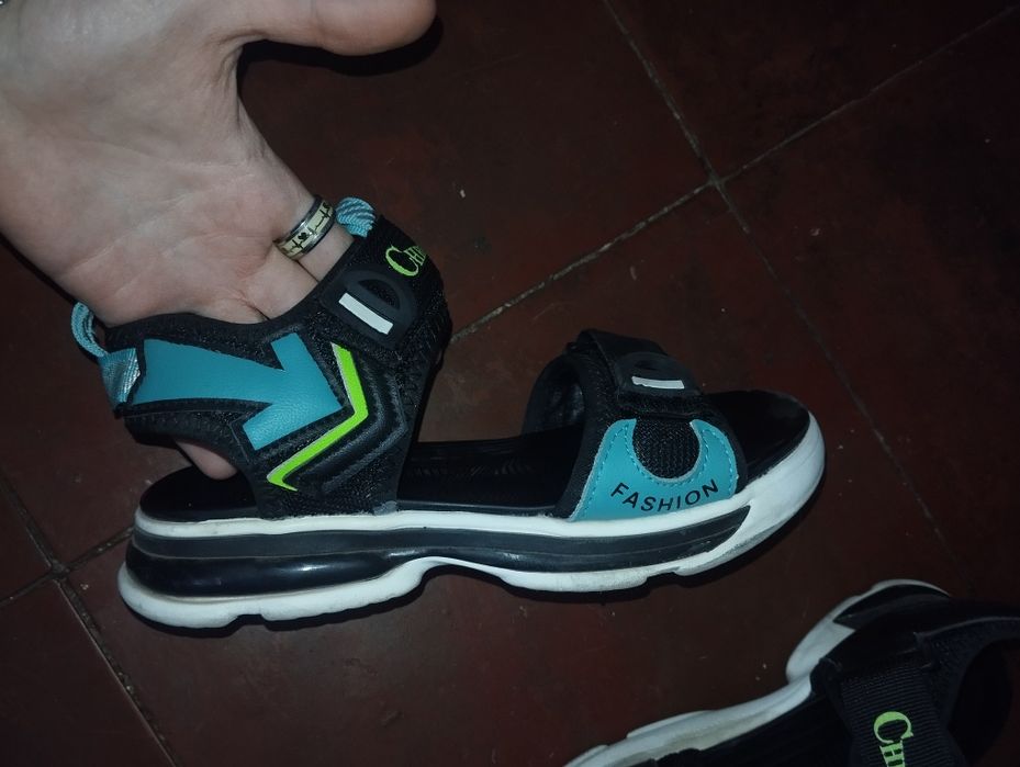 Босоножки унисекс