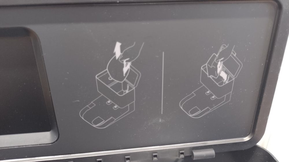 Stacja Clean Base do robota iRobot Roomba serii j7