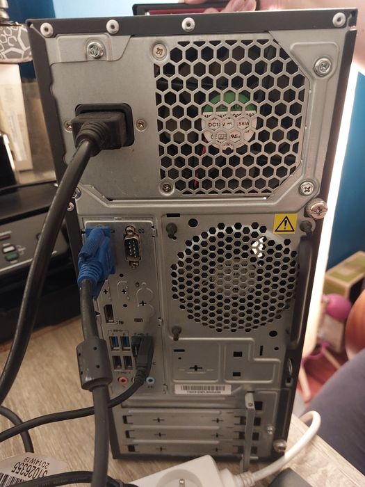 komputer Lenovo ThinkCentre E93  i7-4770 4GB 1TB 720
i7-4770 
4GB 1T