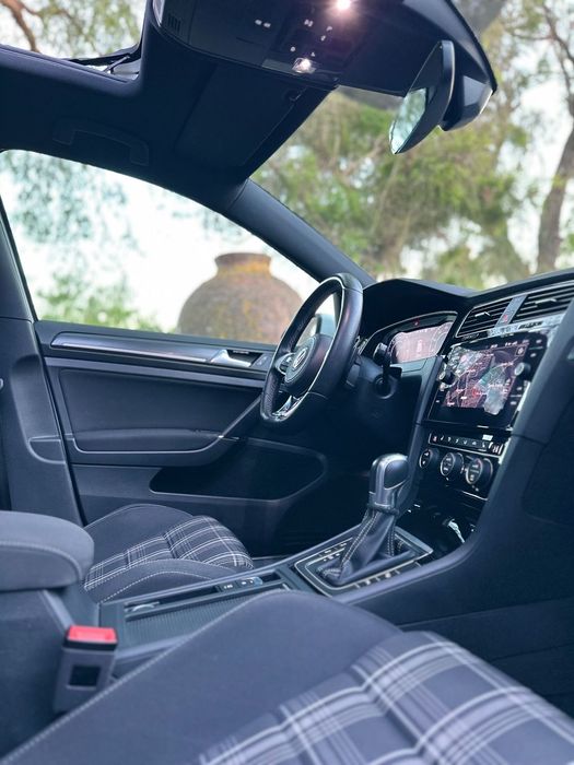 VW Golf Variant 2.0 TDi GTD DSG