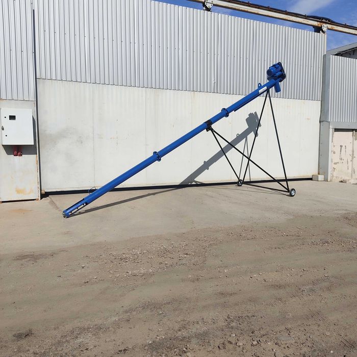 Винтовой конвейер, шнековый погрузчик, шнек с протравителем зерна