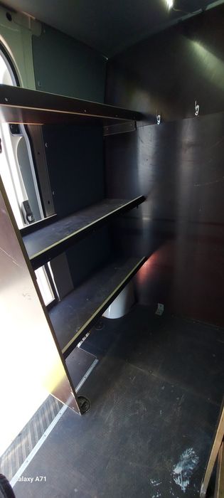 Regaly  zabudowa Bus VW Crafter Sprinter blaszak