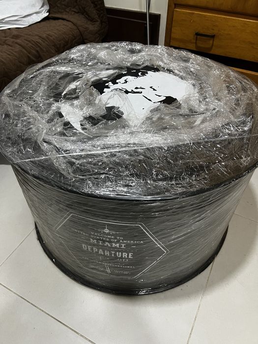 Vendo Luz de preenchimento de led + um galão de mesa barbearia”