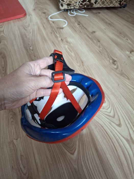 Kask spiderman 49-52 i rękawiczki rowerowe meteor