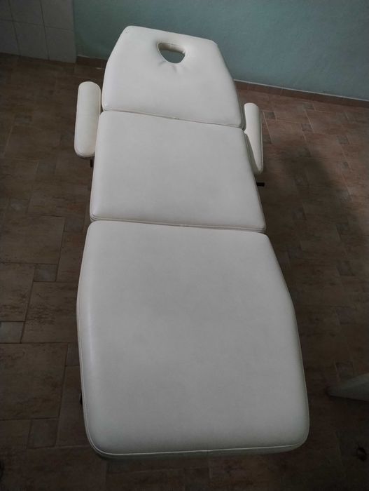 Массажный Косметологический Стол Кушетка Крепкий стальной каркас