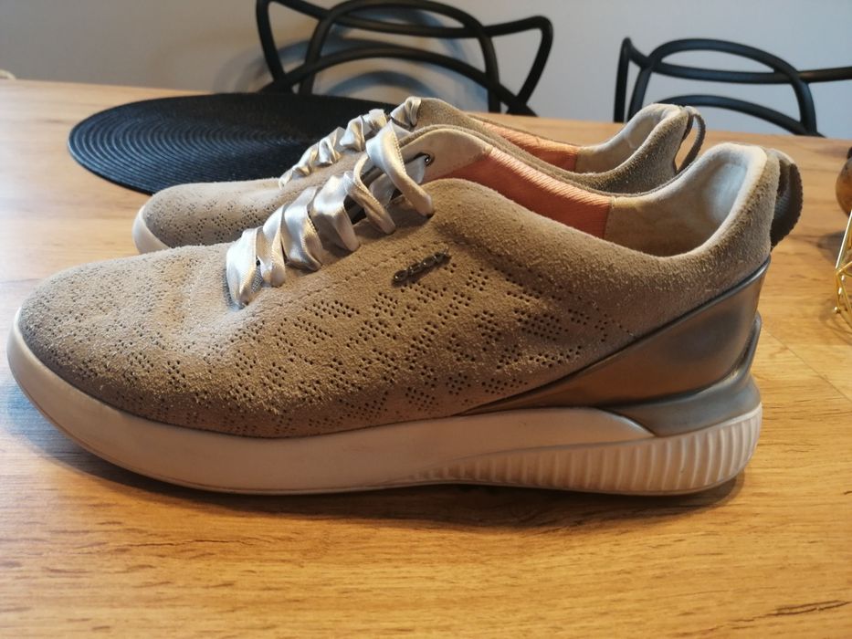 Damskie sneakersy Geox Respira 36