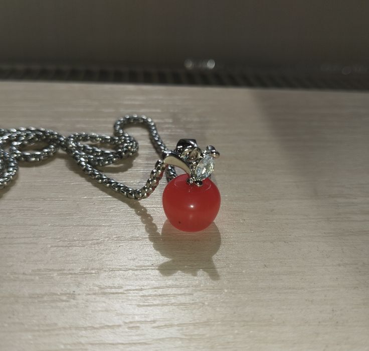 Підвіска яблуко y2k vintage style apple necklace