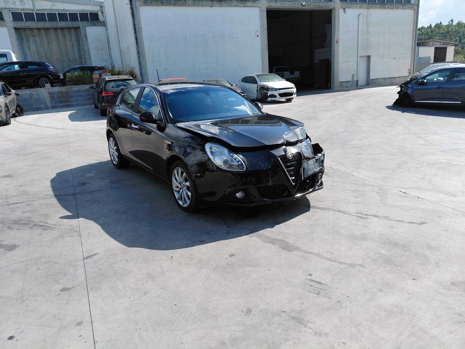 Alfa Romeo Giulietta 1.6 JTDM, 2014