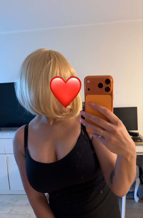 Peruka bob blond włosy do ramion