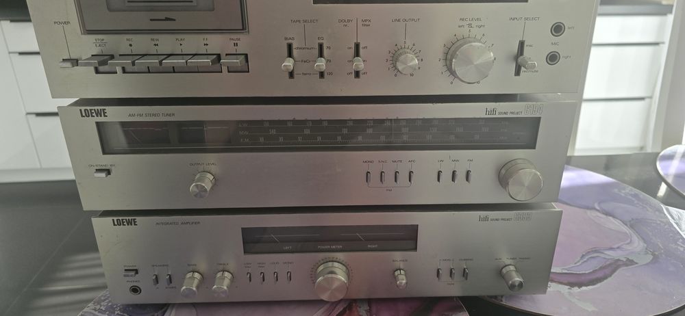 Kolekcjonerski sprzęt audio marki LOEWE