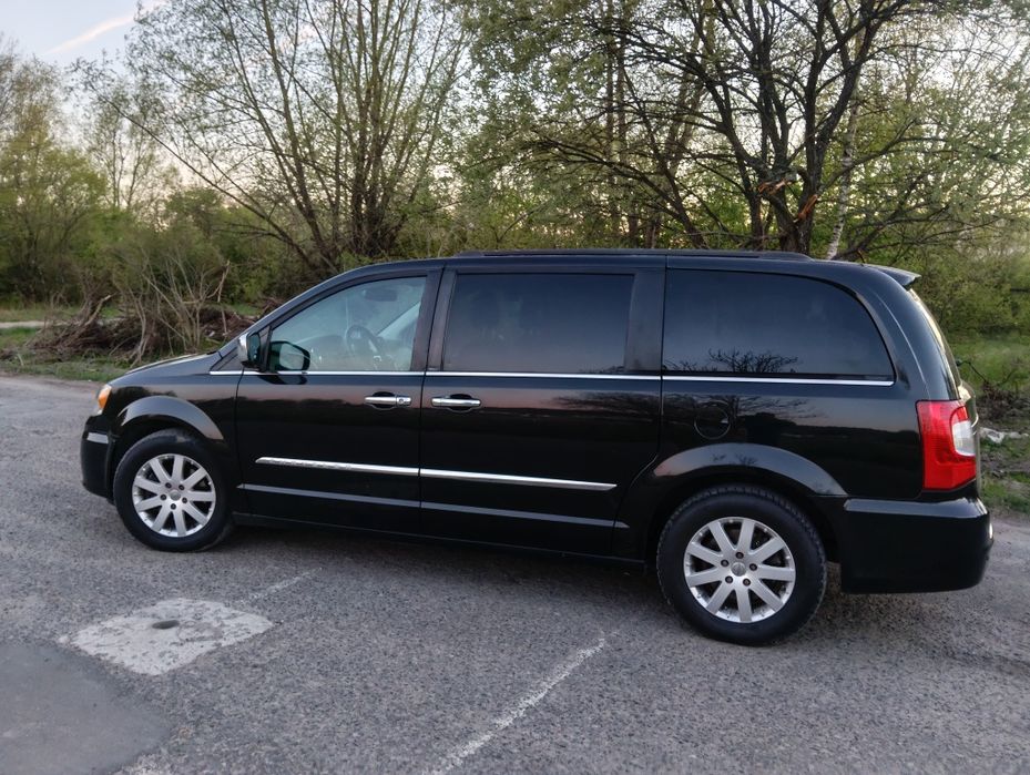 Chrysler Town Country 3,6 z gazem