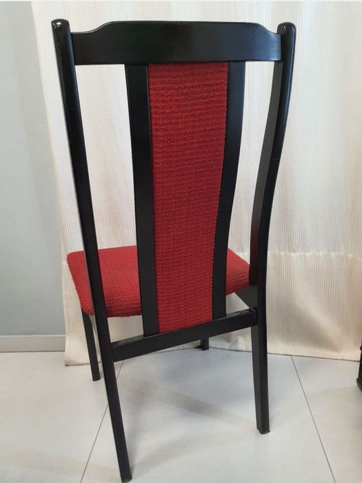 Krzesła do salonu lub jadalni