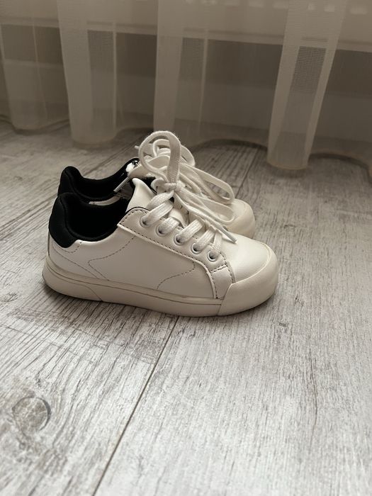 Кросівки кеди Zara 25 розмір