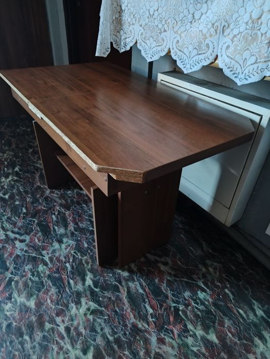 Stolik ze zdjęć oddam za darmo