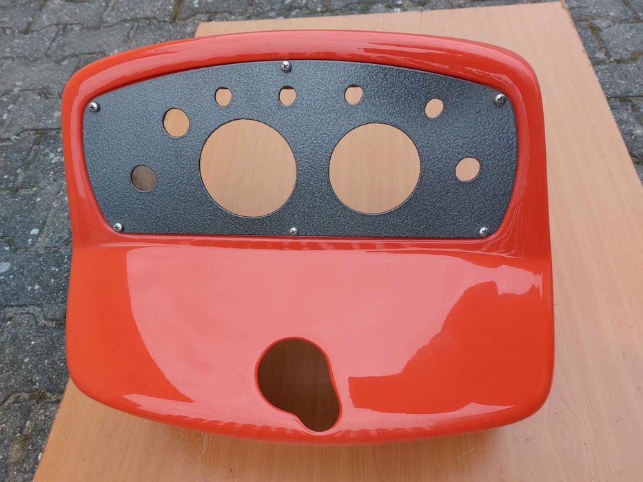 Pulpit zegary konsola ursus c330