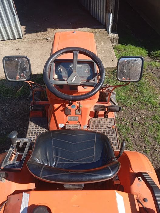 Кубота б1_15 трактор в хорошому стані деталі по телефону