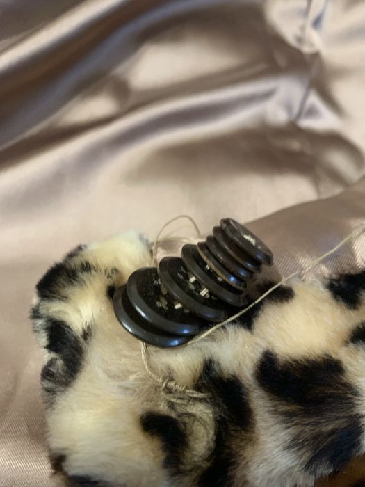 Шикарная новая женская  шуба  L