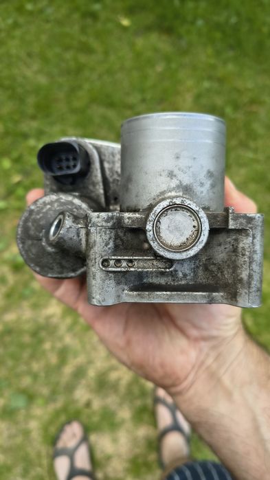 Дросельна заслонка на фабію 1 , дросель