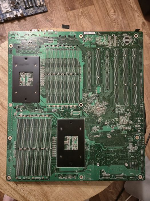 Материнка tyan s3992