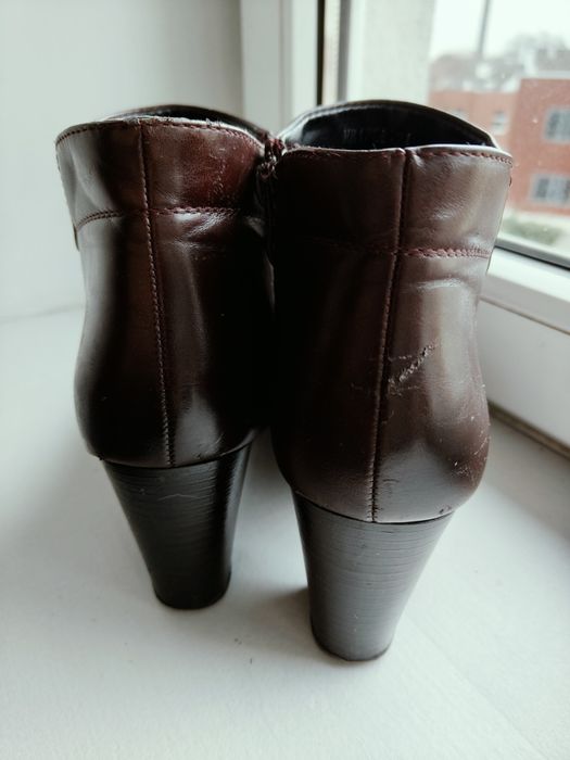 Bordowe botki, rozmiar 38