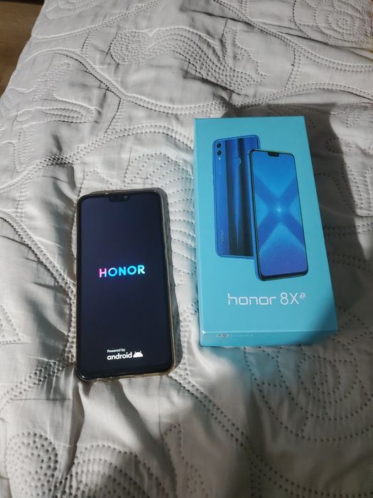 Продам телефон хуавей хонор 8х