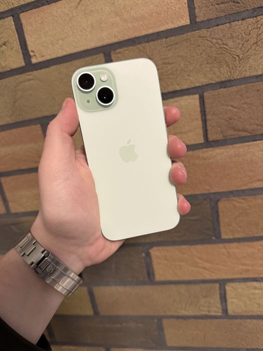 Apple iPhone 15 128Gb. ( Green )