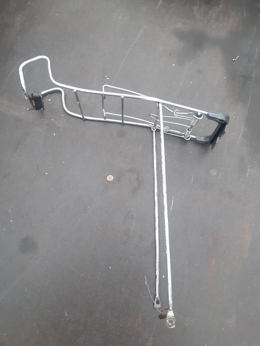 Bagażnik rowerowy z nierdzewki, na koła 28 cali